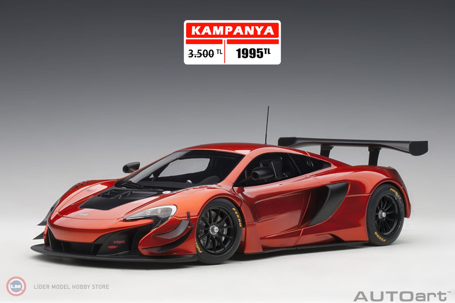 1:18 2017 McLaren 650S GT3