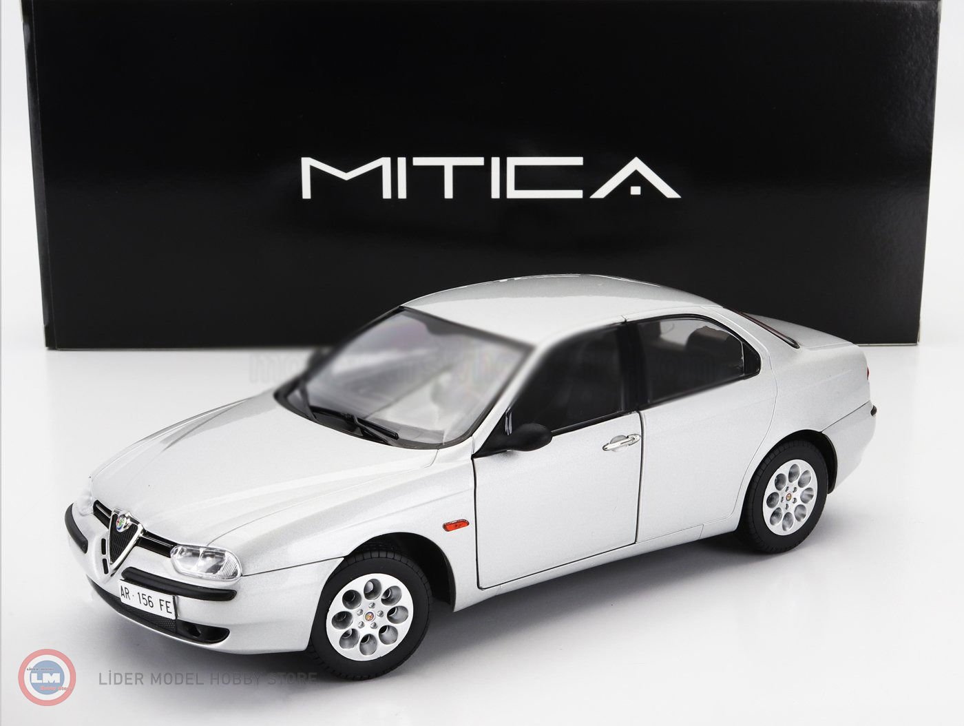 1:18 1997 Alfa Romeo 156 2.0 TWIN SPARK