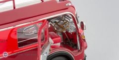 1:18 CMC 1957 Ferrari Racing Transporter Fiat 642 RN2 Bartoletti