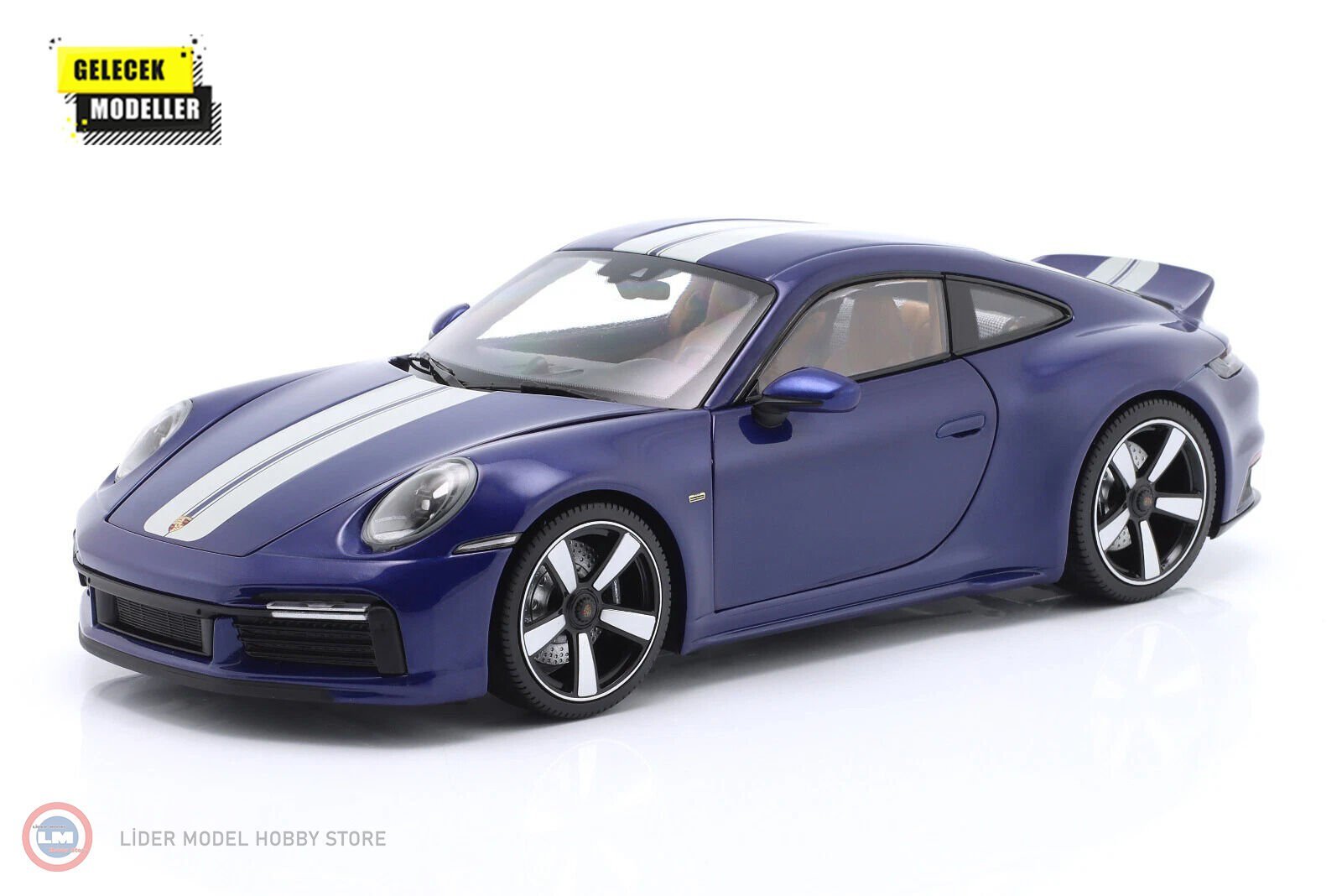 1:18 Minichamps 2022 BMW 911 (992) SPORT CLASSIC