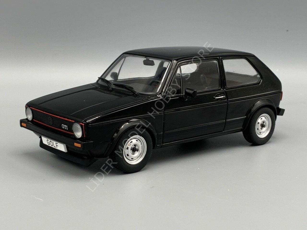 1:24 1976 Volkswagen Golf 1 GTI