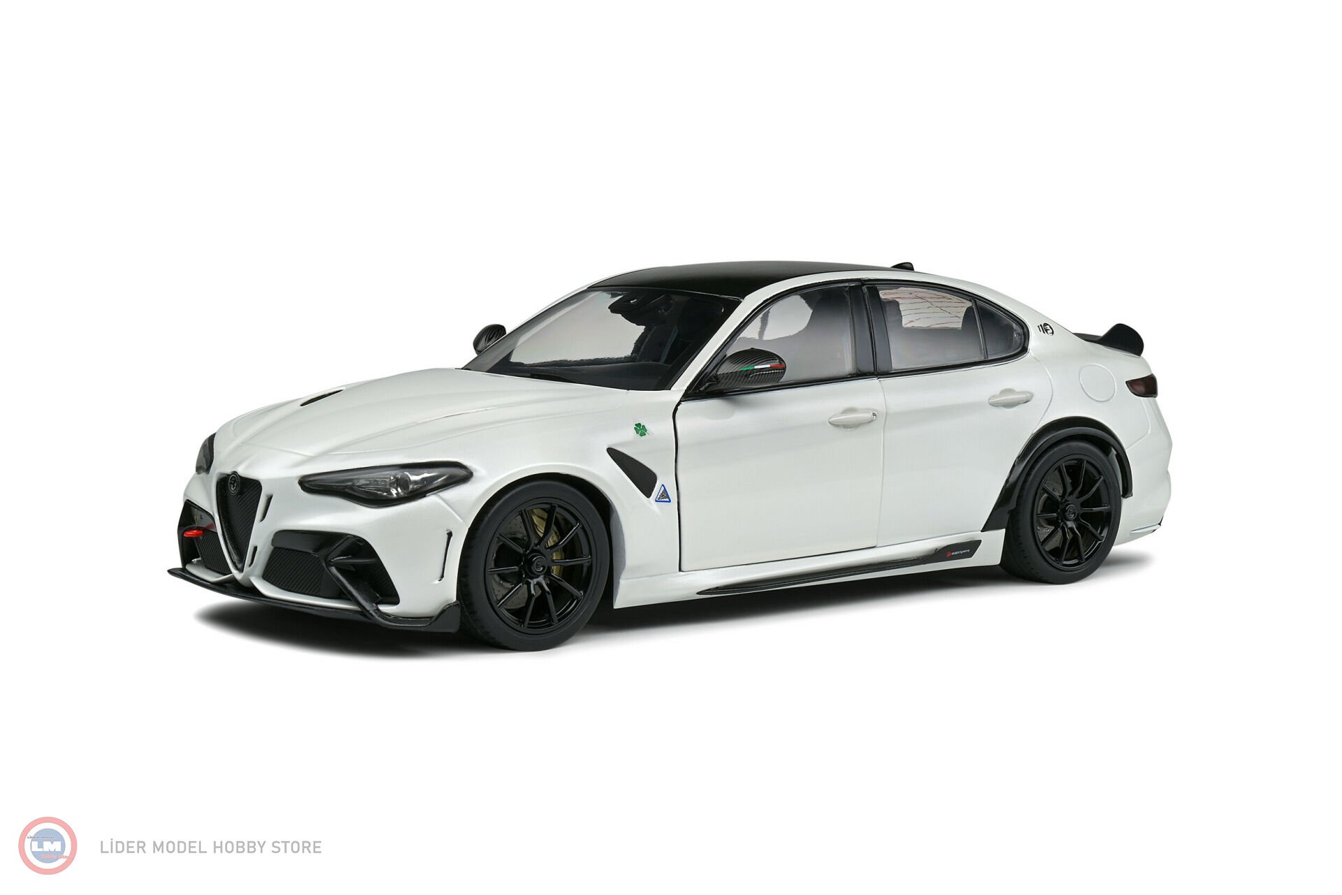 1:18 2022 Alfa Romeo Giulia GTA