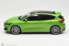 1:18 MCG 2022 Ford Focus ST