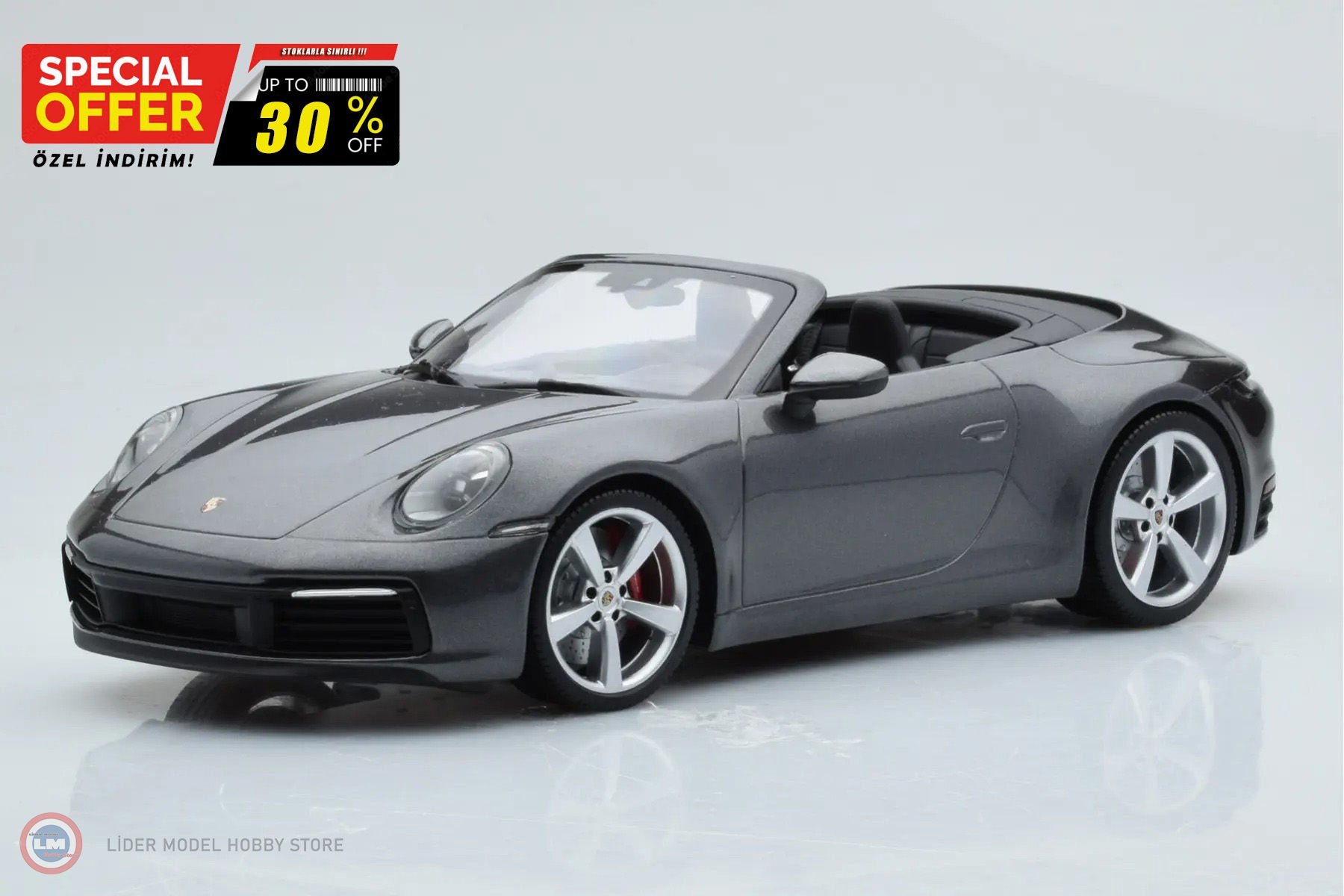 1:18 2019 Porsche 911 (992) Carrera 4S Cabriolet