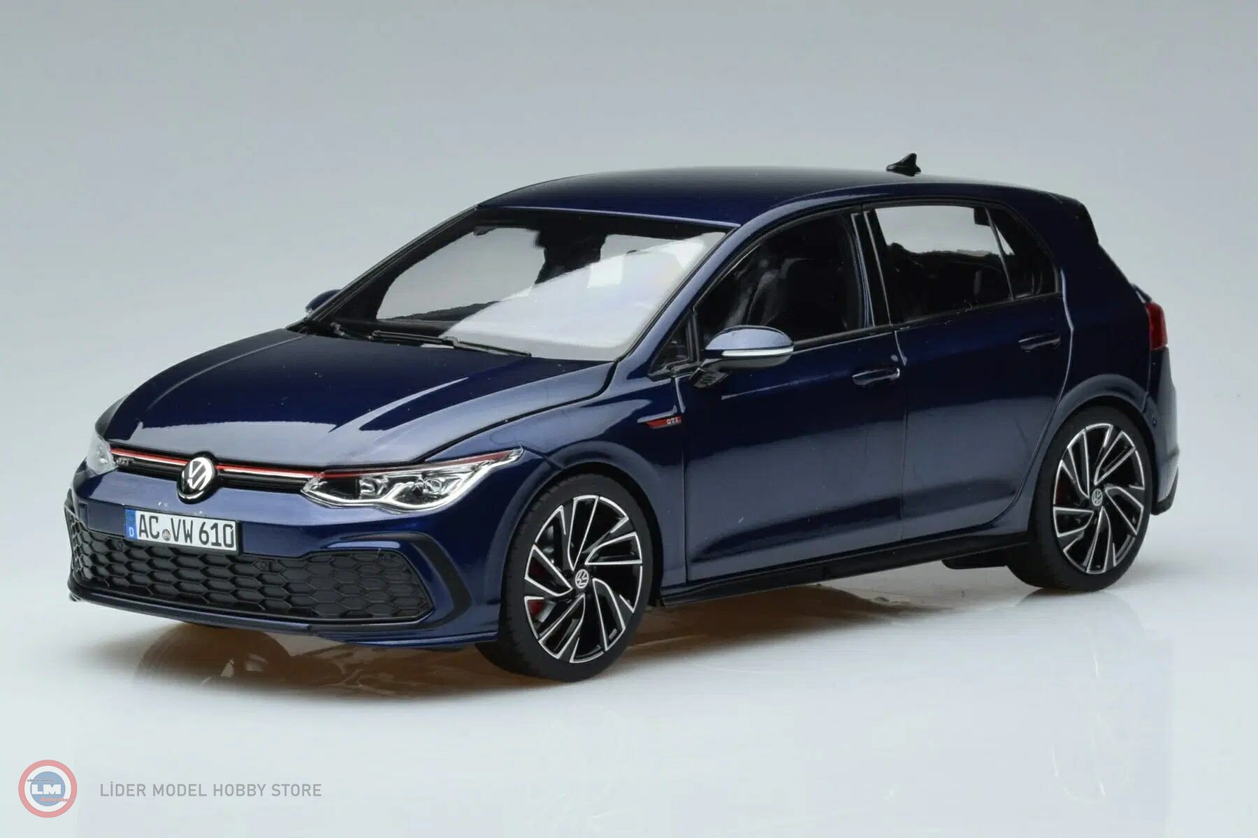 1:18 2020 Volkswagen Golf VIII GTI
