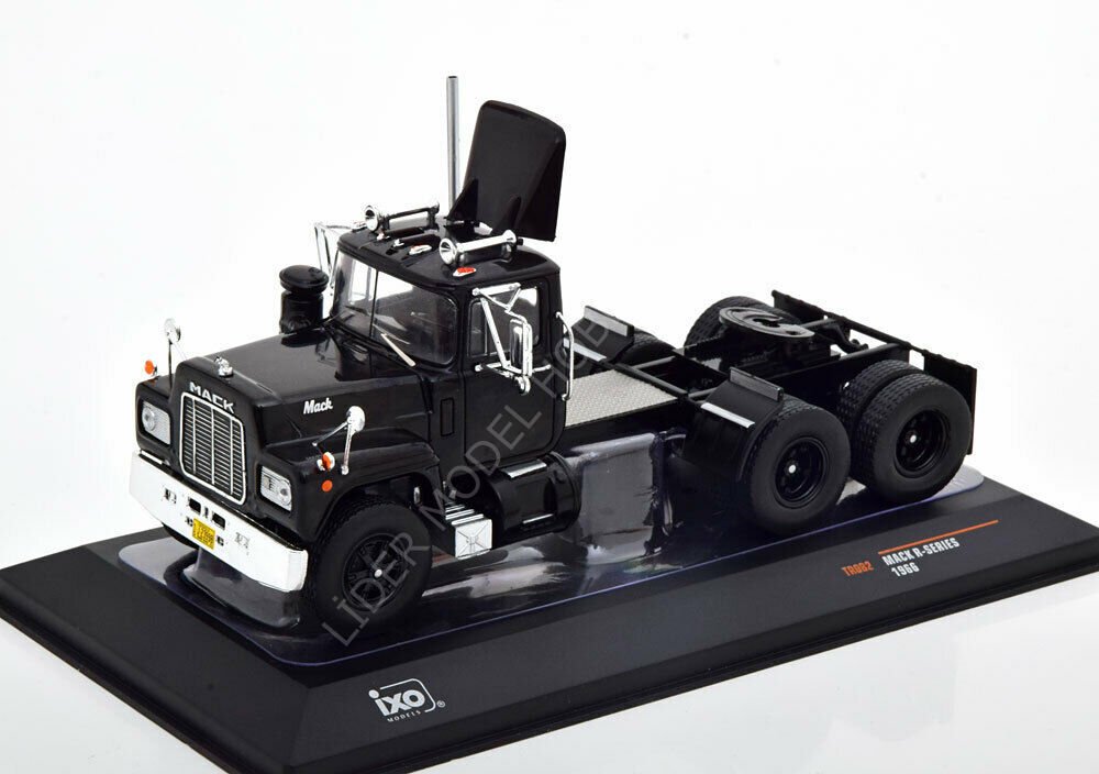 1:43 1966 Mack R - Series