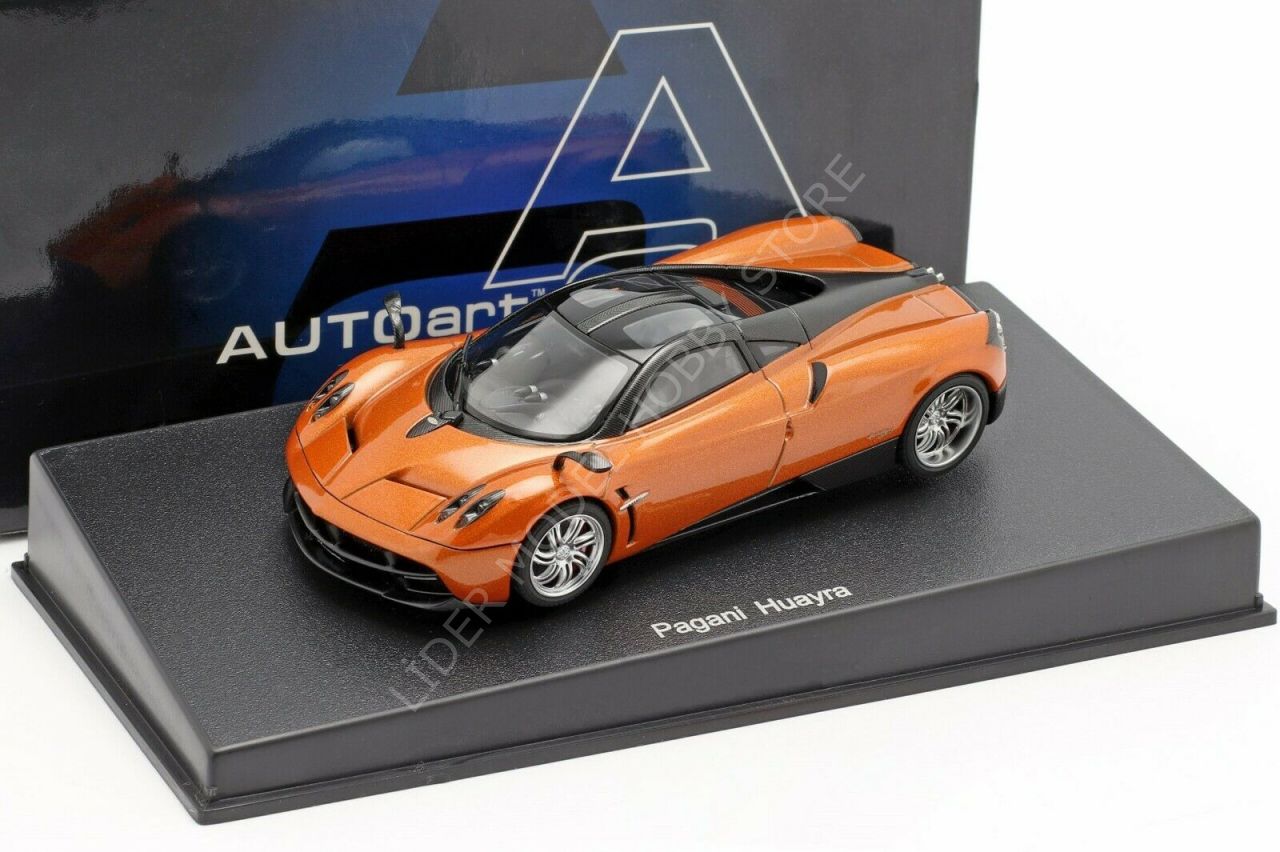 1:43 2011 Pagani Huayra