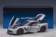 1:18 Chevrolet Corvette C7 Z06 Gümüş
