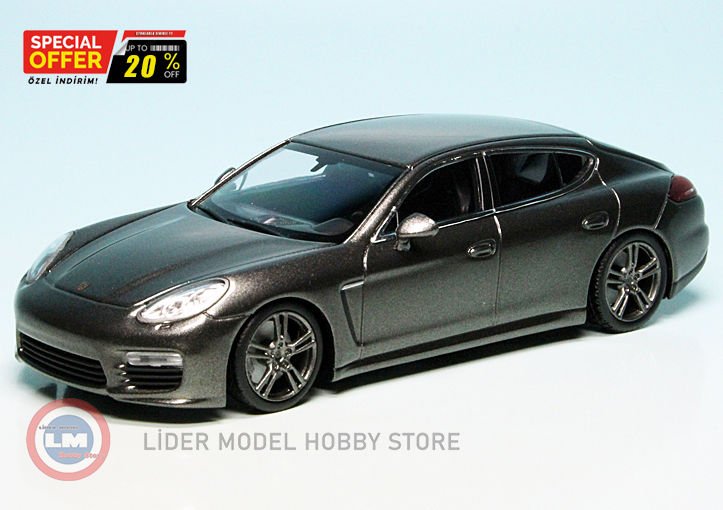 1:43 2013 Porsche PANAMERA TURBO S