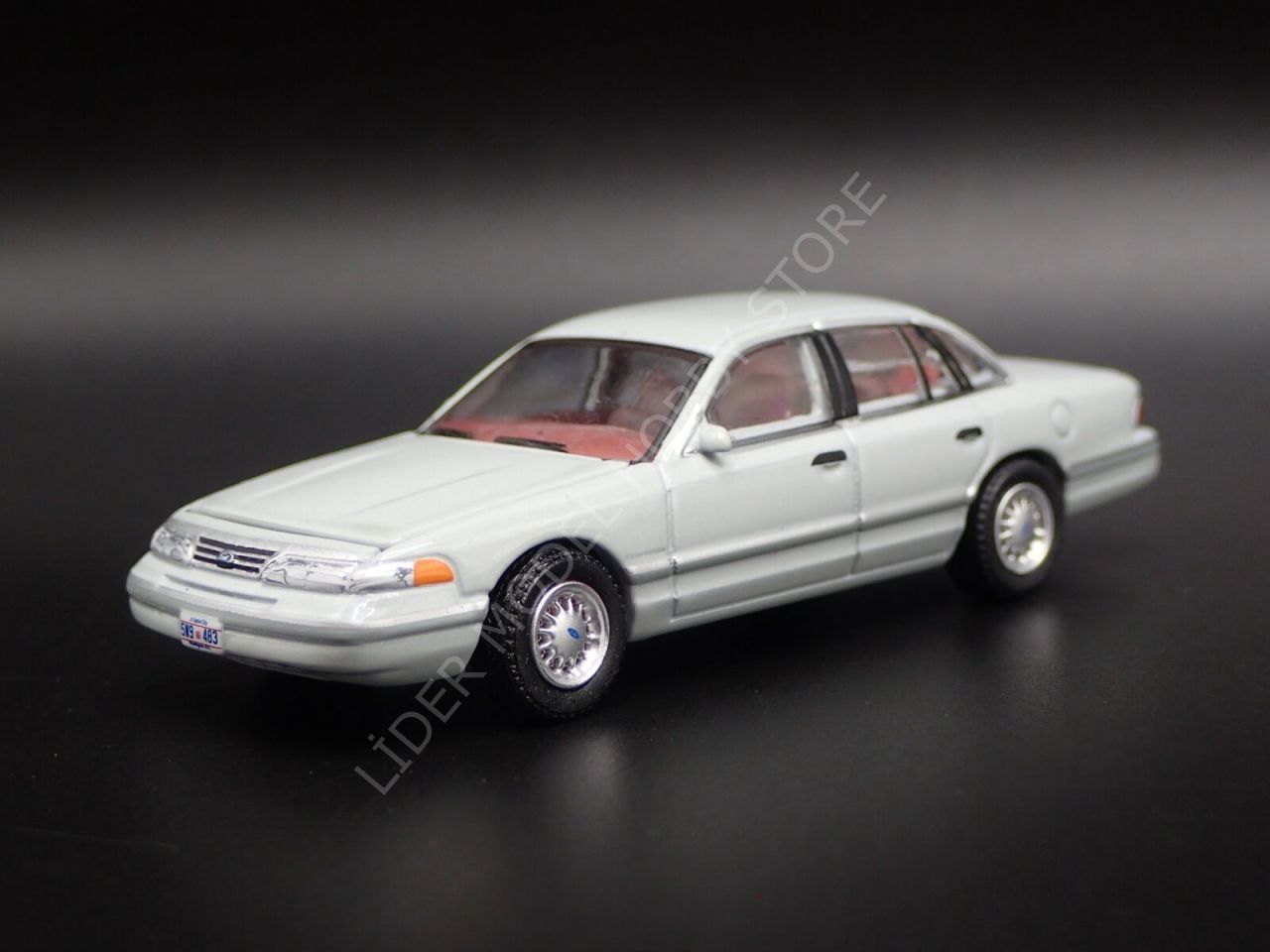1:64 1993 Ford Crown Victoria