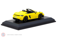 1:64 Tarmac Works 2023 PORSCHE 718 Spyder RS