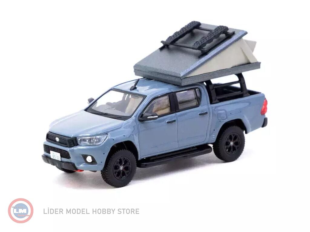 1:64 Tarmac Works Toyota Hilux, grau