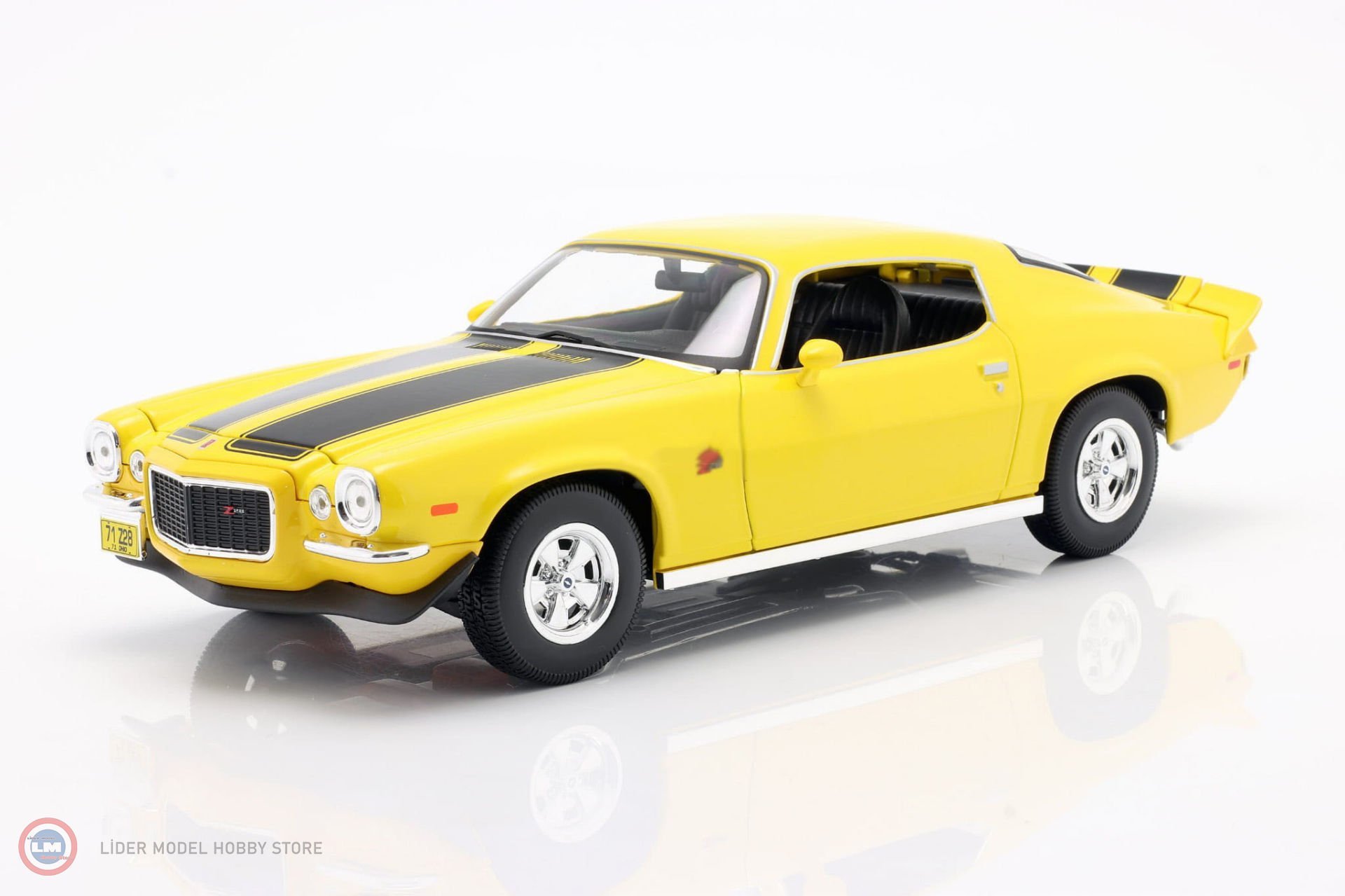 1:18 Maisto 1971 Chevrolet CAMARO Z28