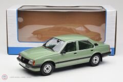 1:18 MCG 1981 Opel Ascona C