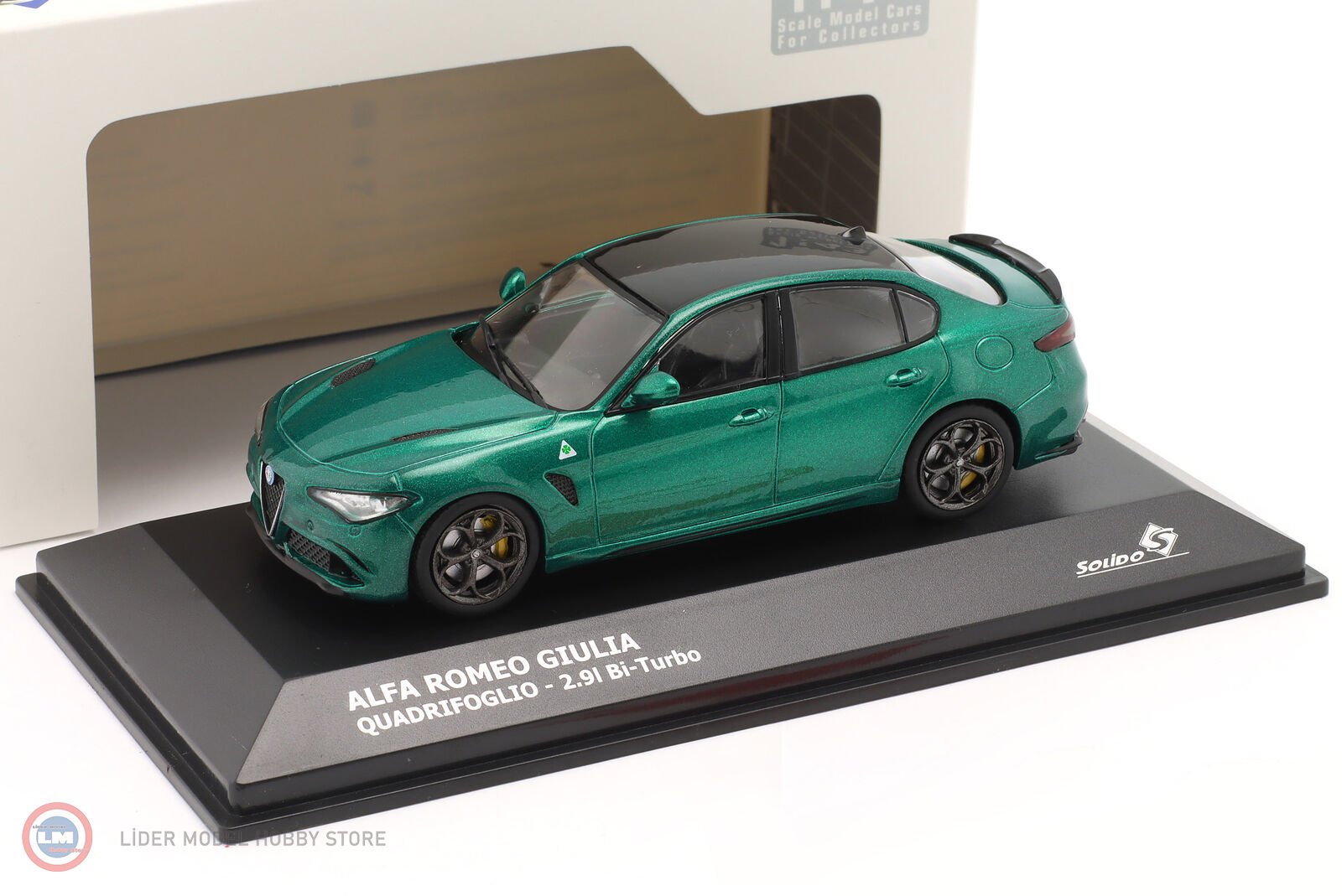 1:43 2016 Alfa Romeo Giulia Quadrifoglio
