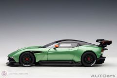 1:18 2015 Aston Martin Vulcan 70263 (Apple Tree Green Metallic)