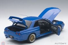 1:18 Autoart 1993 Nissan Skyline GT-R R32 V-Spec II Tuned Version