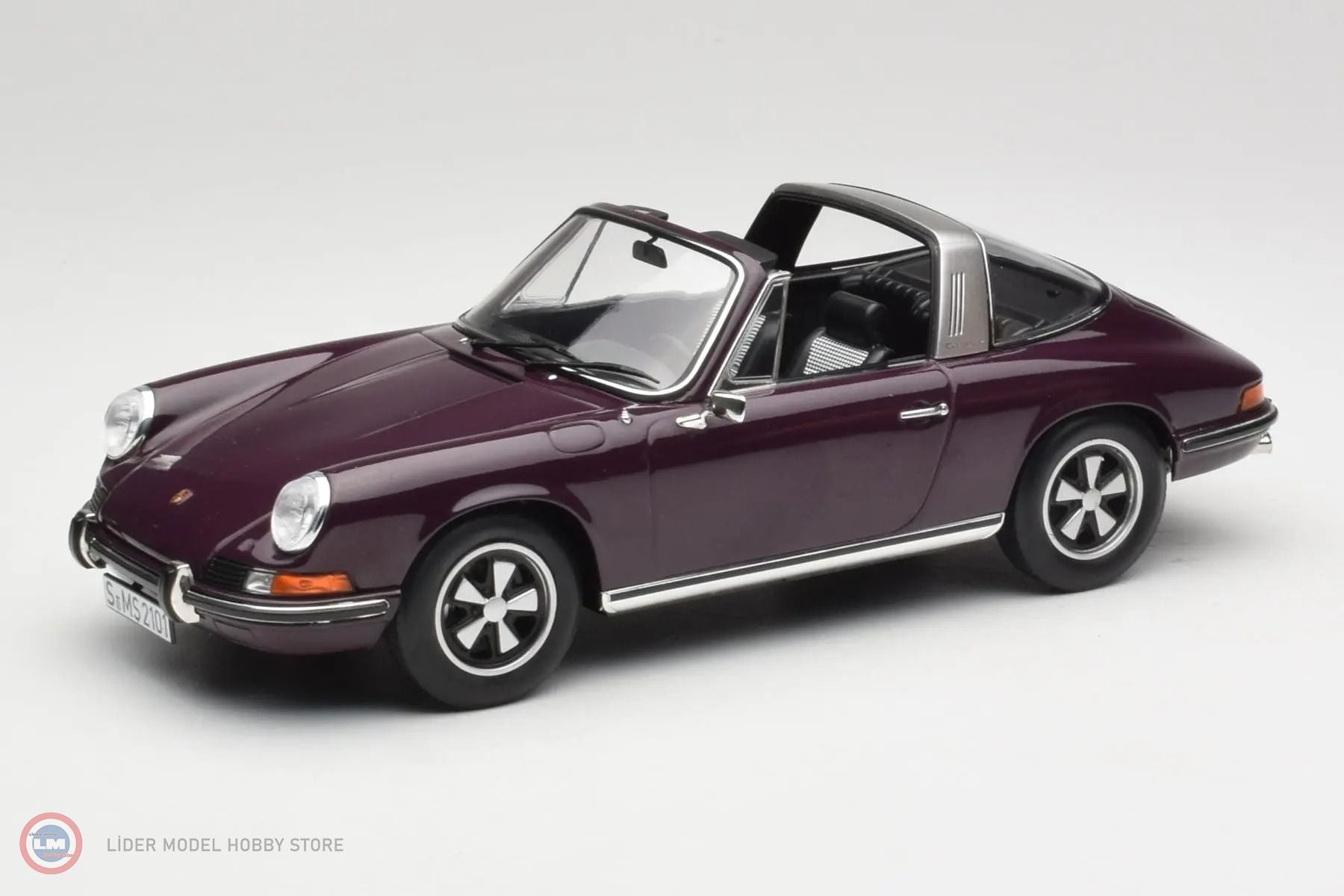 1:18 Norev 1971 Porsche 911 E Targa