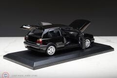1:18 Norev 1996 Volkswagen Golf 3 VR6