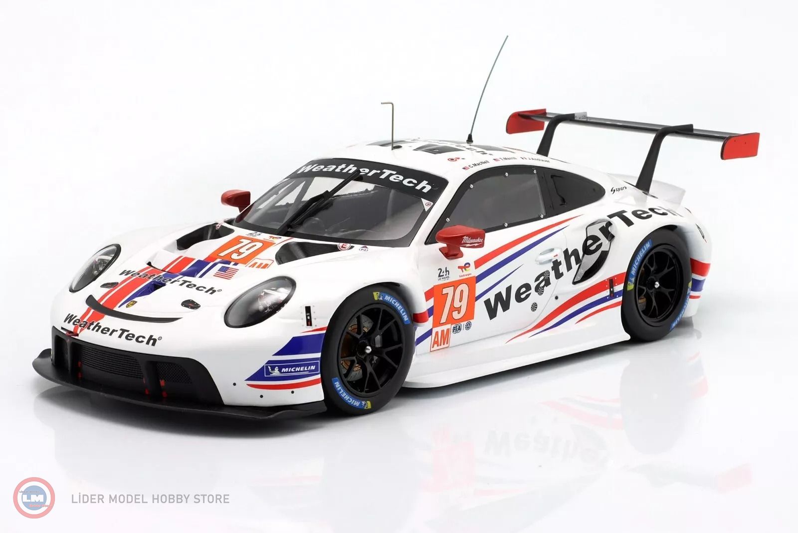 1:18 IXO Porsche 911 RSR #79 24h LeMans 2022 MacNeil