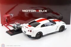 1:18 2016 Nissan GTR R35 With Accessories