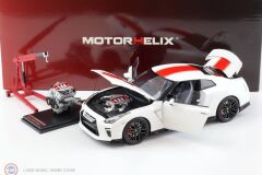 1:18 2016 Nissan GTR R35 With Accessories