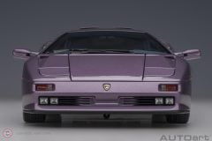 1:18 Autoart 1995 Lamborghini Diablo SE30 JOTA