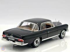 1:18 1969 Mercedes Ben 250 SE Coupe W111
