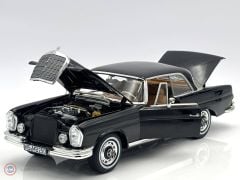 1:18 1969 Mercedes Ben 250 SE Coupe W111