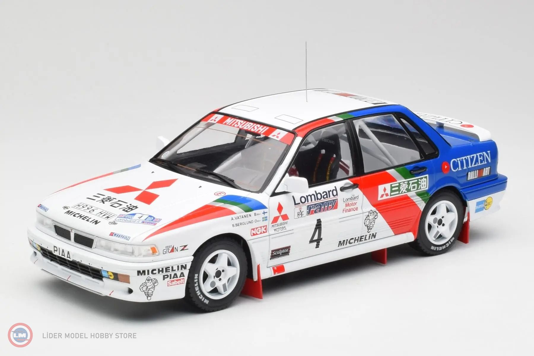 1:18 IXO Mitsubishi Galant VR-4 #4, RAC Rally, A.VatanenB.Berglund, 1990