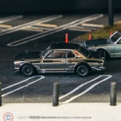 1:64 Tarmac Works Nissan Skyline HT 2000GT R Silver Chrome Japan Special Edition