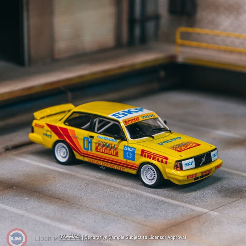 1:64 Tarmac Works Volvo 240 Turbo Thai Group A Championship Bira Circuit Pattaya Winner