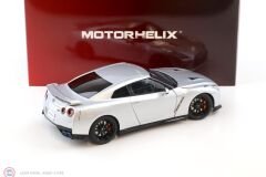1:18 Motorhelix Nissan GT-R R35 Super Silver Track Edition