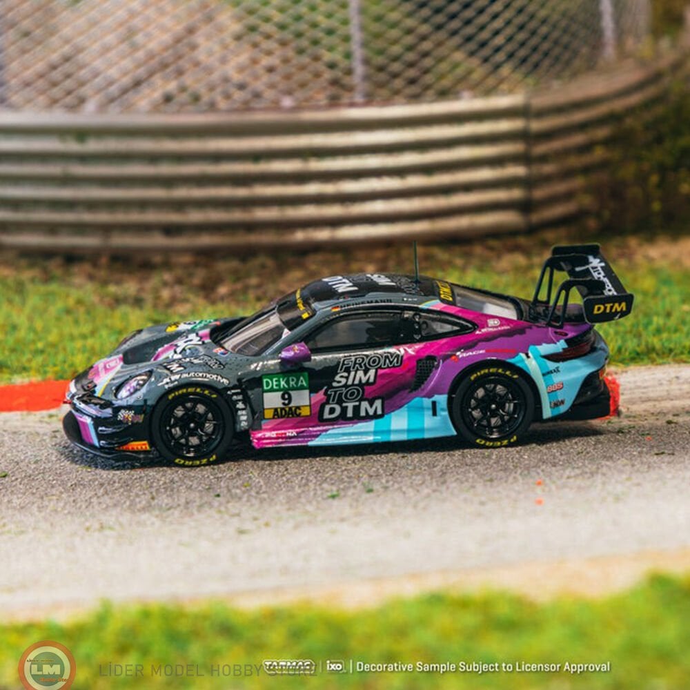 1:64 Tarmac Works Porsche 911 GT3 R DTM