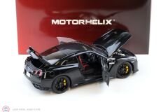 1:18 Motorhelix Nissan GT-R R35 Jet Black Track Edition
