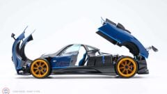 1:18 BBR 2010 Pagani Zonda Tricolore diecast full open SPECIAL PACK