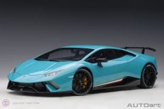 1:12 2017 Lamborghini Huracan Performante (Blu Glauco)