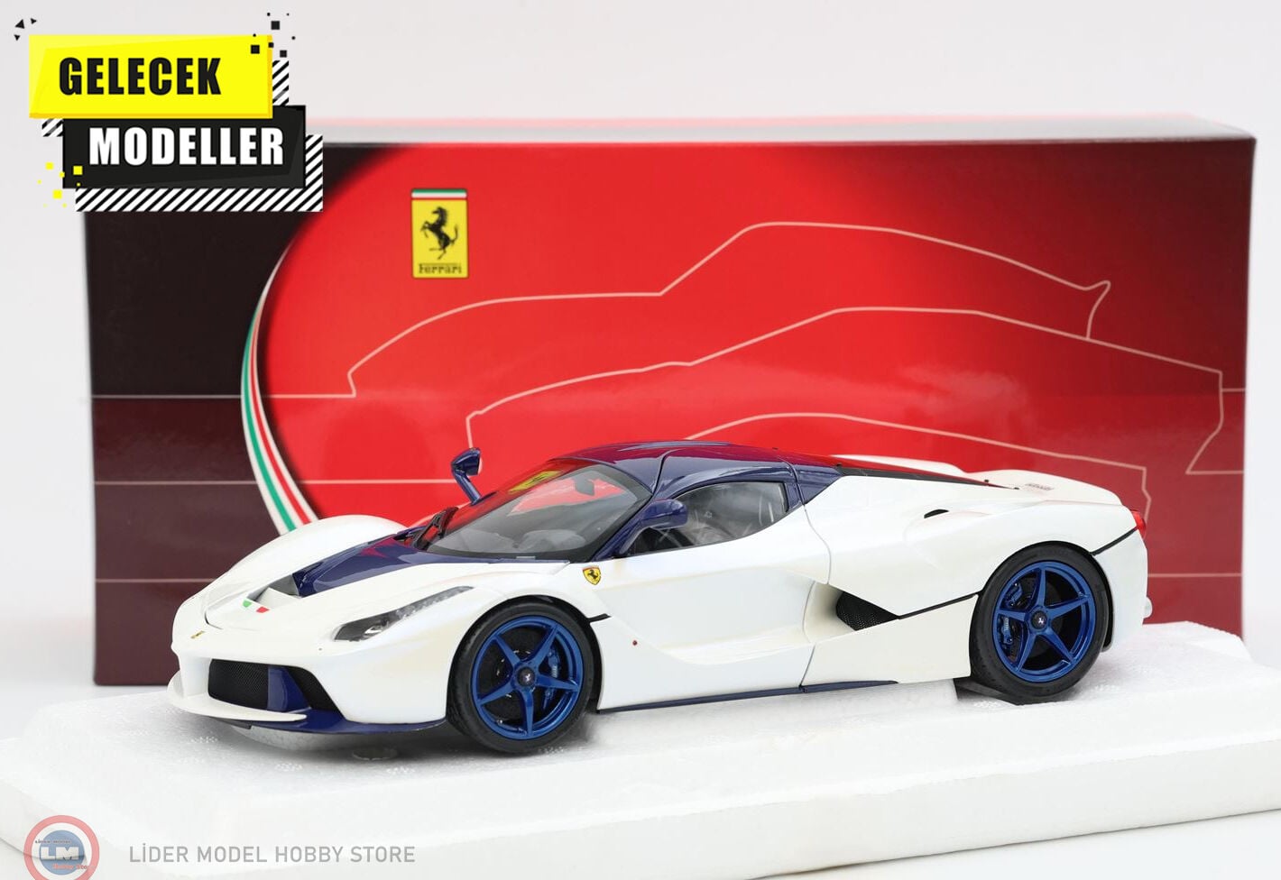 1:18 BBR 2012 Ferrari LaFerrari - apribile diecast