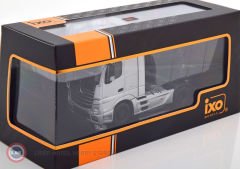 1:43 Mercedes Benz Actros MP4