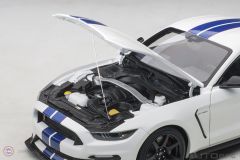 1:18 2017 Ford Mustang Shelby GT-350R 72931 (Oxford White)