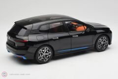1:18 Minichamps 2022 BMW IX Saphire Black
