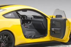 1:18 2017 Ford Mustang Shelby GT-350R 72932 (Triple Yellow)