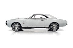 1:18 1967 Chevrolet Camaro SS 427