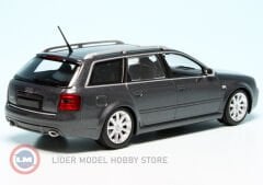 1:43 Maxichamps 2002 Audi RS6 AVANT