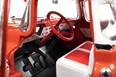 1:18 1957 Chevrolet Cameo Pickup 'Miller'