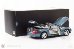 1:18  2001 Mercedes Benz SL 500 (R230)