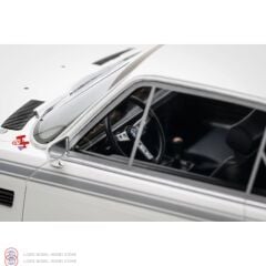 1:18 OTTO 1972 BMW 3.0 CSL E9 - Chamonix White