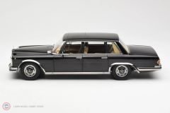 1:18 1963 Mercedes Benz 600 Pullman W100