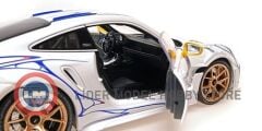 1:18 Minichamps 2023 Porsche 911 992 GT3 RS #911 Coupe