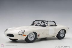 1:18 2015 Jaguar Lightweight E-Type
